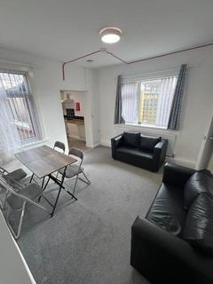 4 bedroom end of terrace house to rent, Roper Street, Maryport
