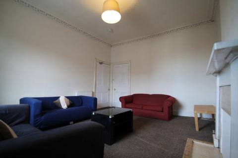 3 bedroom flat to rent, Leith Walk, Leith Walk, Edinburgh, EH6