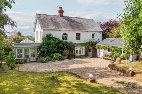 Long Orchard The Common, Woodgreen, Fordingbridge, SP6 2BQ