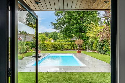 6 bedroom detached house for sale, Park Road, East Grinstead RH19