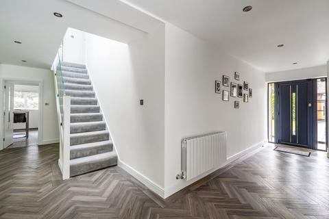 6 bedroom detached house for sale, Park Road, East Grinstead RH19