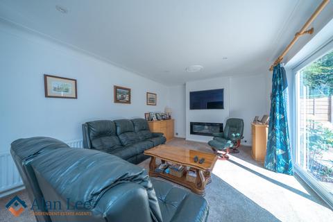 50 Badger Road, Tytherington, Macclesfield, SK10 2EP