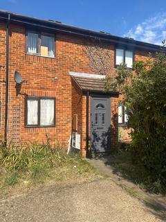 2 bedroom terraced house for sale, Oregon Close- NEW MALDEN