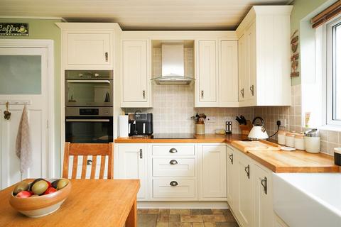 4 bedroom bungalow for sale, Birkin Lane, Chesterfield S42
