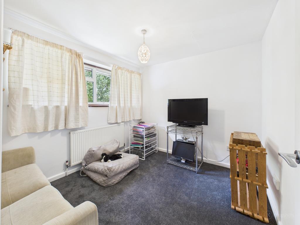 Cam02119 g0 pr0408 still003