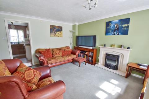 78 Cranmere Court, Strood, Rochester, ME2 4UN