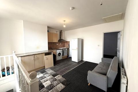 undefined, Cape Hill, Smethwick, West Midlands, B664PH