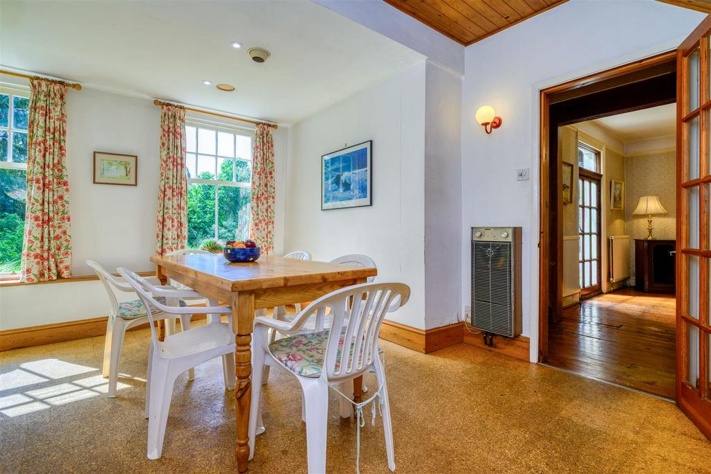 22 Sedgewell Road - Internal (9 of 49).jpg