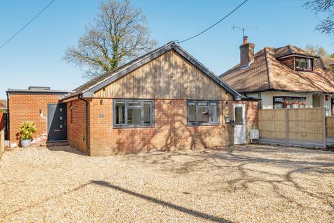 37 Rownhams Lane, North Baddesley, Southampton, SO52 9HR