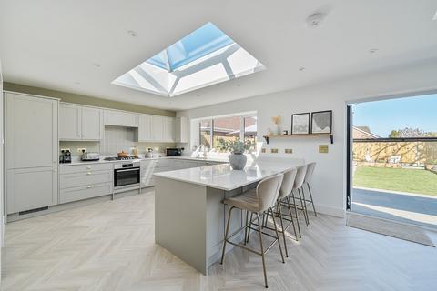 37 Rownhams Lane, North Baddesley, Southampton, SO52 9HR
