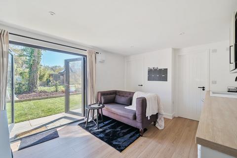 37 Rownhams Lane, North Baddesley, Southampton, SO52 9HR