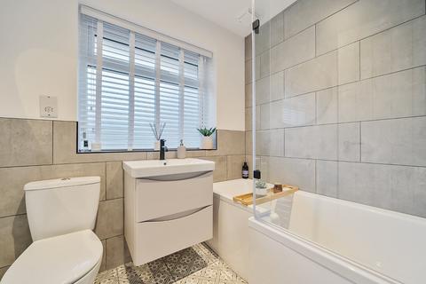 37 Rownhams Lane, North Baddesley, Southampton, SO52 9HR