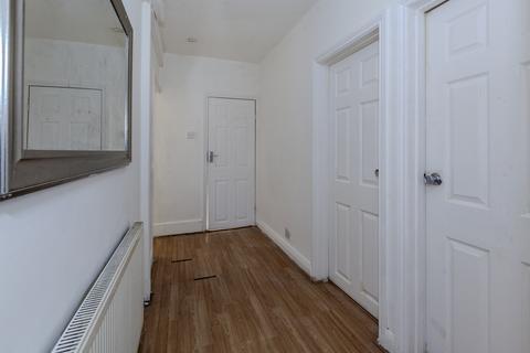 undefined, The Crescent, Harlington UB3