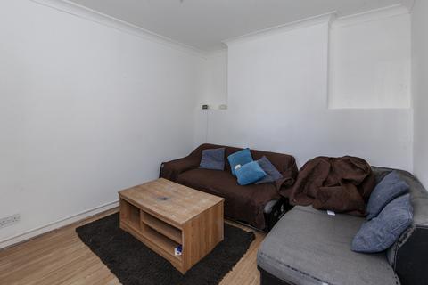 undefined, The Crescent, Harlington UB3