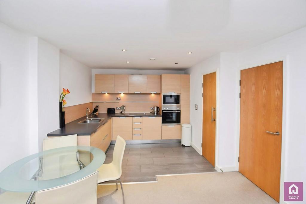 Apartment in Green Quarter - View 2