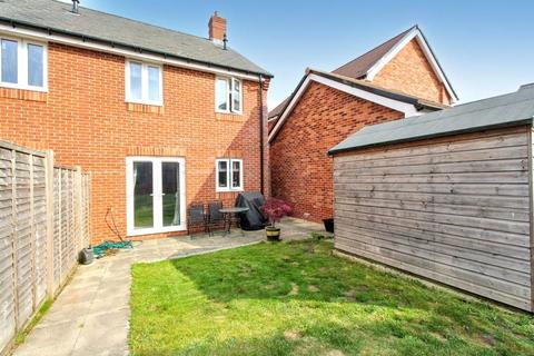 2 bedroom end of terrace house for sale, Goswell Square, Alton, Hampshire, GU34