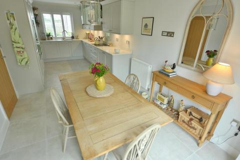 3 bedroom detached house for sale, Constance Road, Wimborne, BH21 2FS