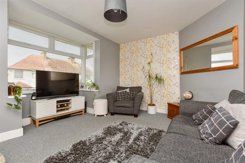 3 bedroom semi-detached house for sale, Selborne Road, Margate CT9