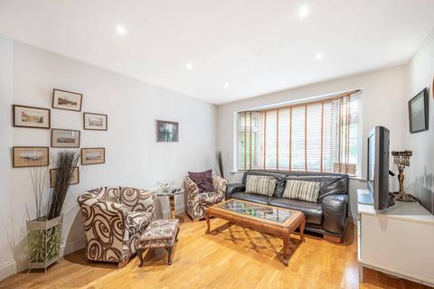 4 bedroom semi-detached house to rent, Holders Hill Road, Mill Hill East, London, NW7