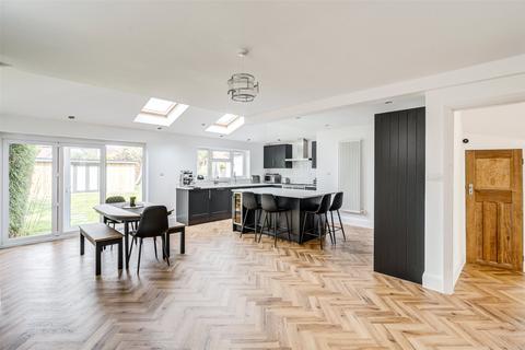 undefined, Nutbourne Road, Worthing, West Sussex, BN14