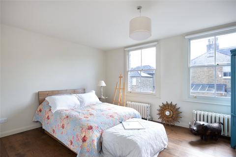 25 Thornton Road, London, SW19 4NG