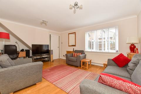 4 bedroom detached house for sale, Coldharbour Close, Crowborough, East Sussex