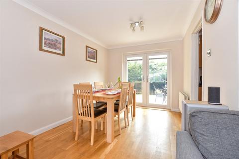 4 bedroom detached house for sale, Coldharbour Close, Crowborough, East Sussex