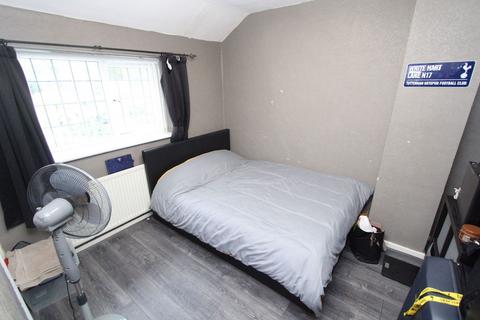 16 Barncroft Road, Tividale, Oldbury, B69 1TU