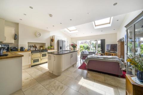 5 bedroom semi-detached house for sale, Elmsleigh Avenue, Kenton, HA3 8HY