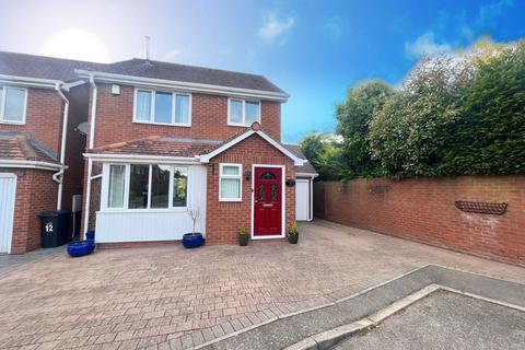 10 Brandon Way, Brierley Hill, DY5 2JX