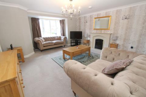 10 Brandon Way, Brierley Hill, DY5 2JX