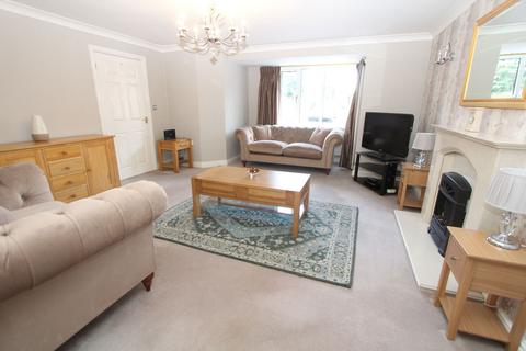 10 Brandon Way, Brierley Hill, DY5 2JX