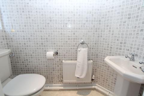 10 Brandon Way, Brierley Hill, DY5 2JX