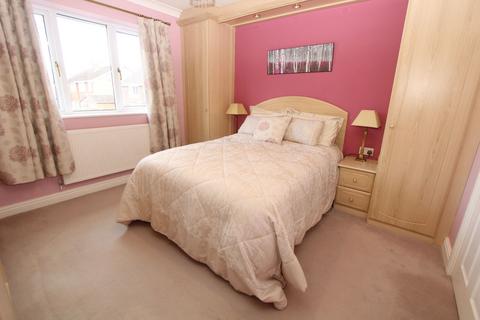 10 Brandon Way, Brierley Hill, DY5 2JX