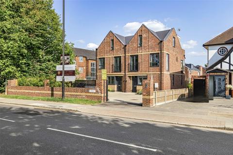 4 bedroom semi-detached house for sale, Serenity Close, London, N14