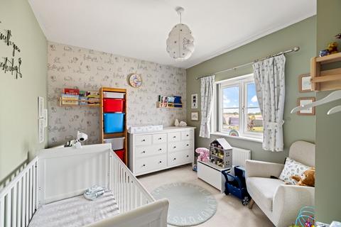 6 Merlin Avenue, Whitfield, Dover, CT16 3FS