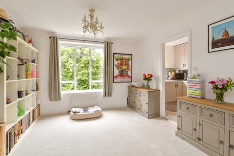 3 bedroom flat for sale, Furze Hill, Hove, Brighton & Hove