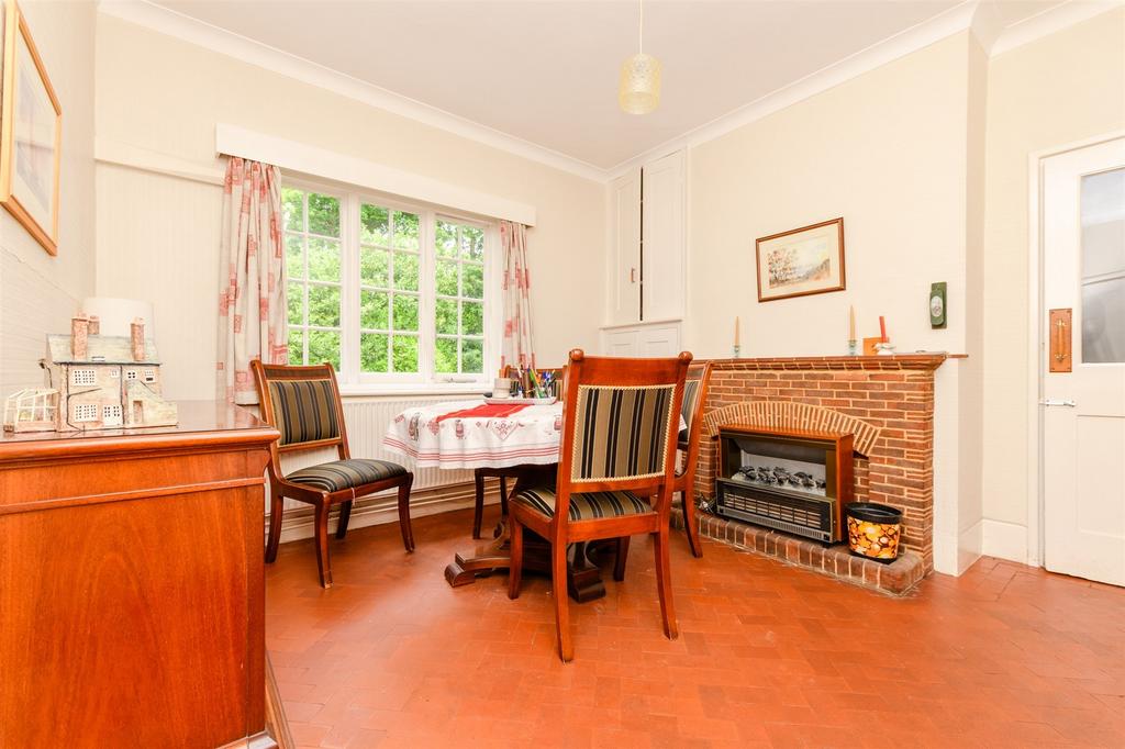 Breakfast Room