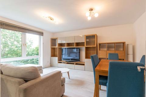 3 bedroom flat to rent, 2873L – Craigmount Hill, Edinburgh, EH4 8HW