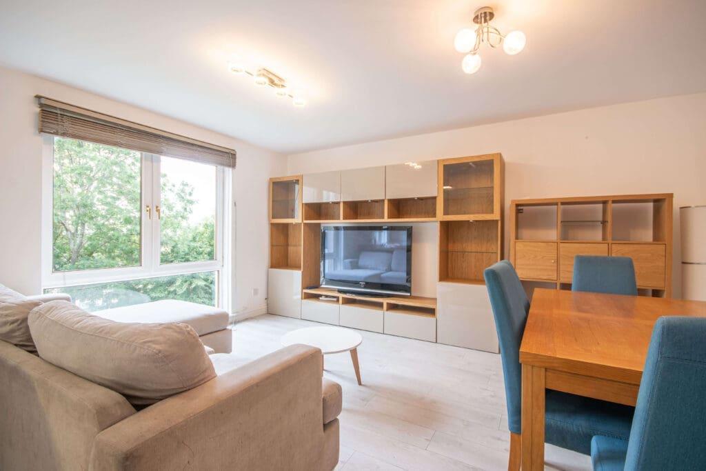 Apartment in Edinburgh, East Craigs