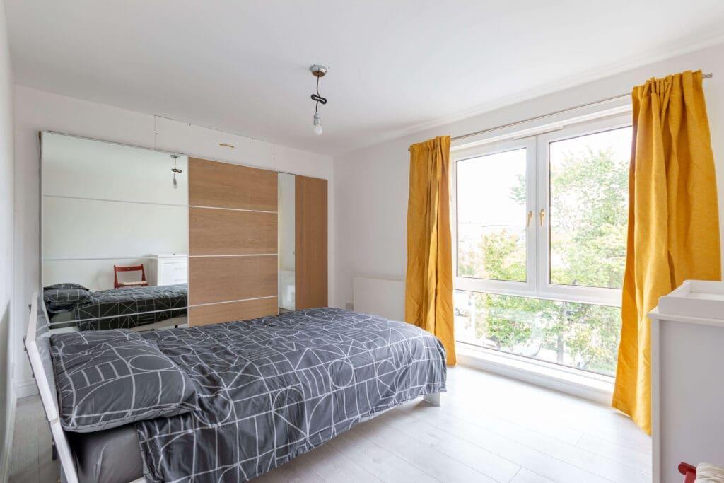 Apartment in Edinburgh, East Craigs - More