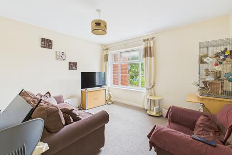 undefined, Aylesbury HP21