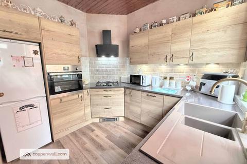 3 bedroom terraced house for sale, Crooked Shore, Bacup, Rossendale