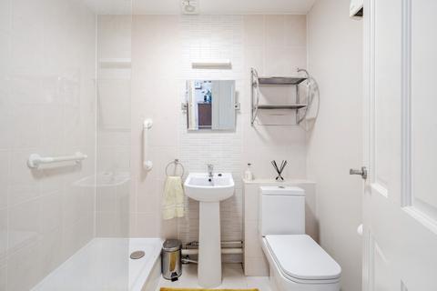 undefined, Southwood Close, Worcester Park KT4