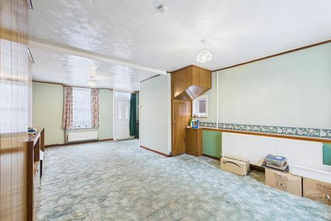 2 bedroom end of terrace house for sale, Crown Road, Dereham