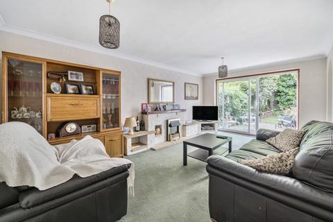 4 bedroom semi-detached house for sale, Kings Close, Walton On Thames, Surrey, KT12