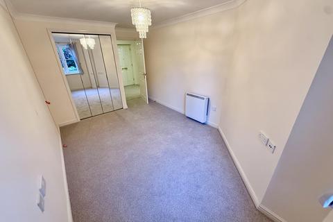 undefined, Warwick Road, Reading RG2