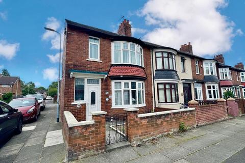 3 bedroom end of terrace house for sale, Connaught Road, Middlesbrough