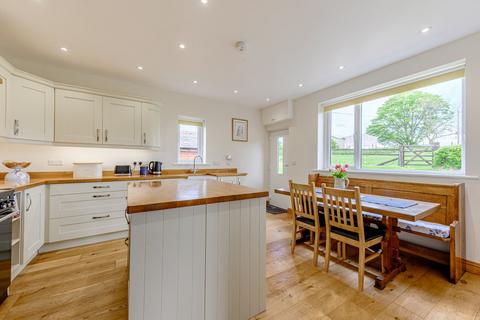 3 bedroom detached bungalow for sale, Kirkcambeck, Brampton, CA8
