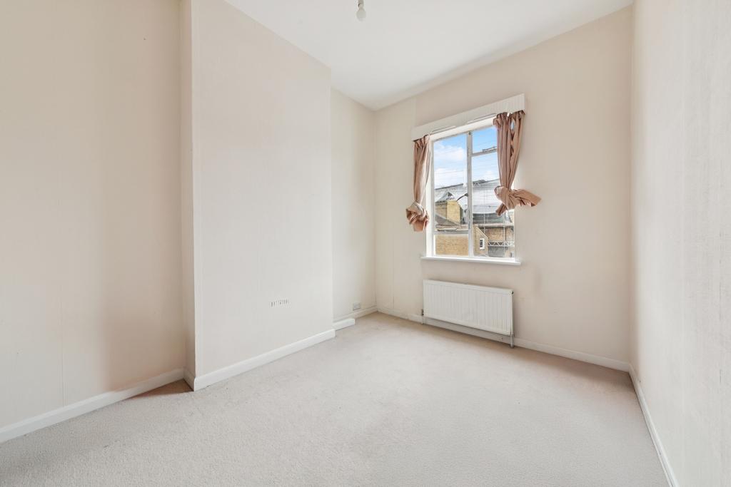 101 Gladstone Road, Wimbledon, SW19 1 QR-3